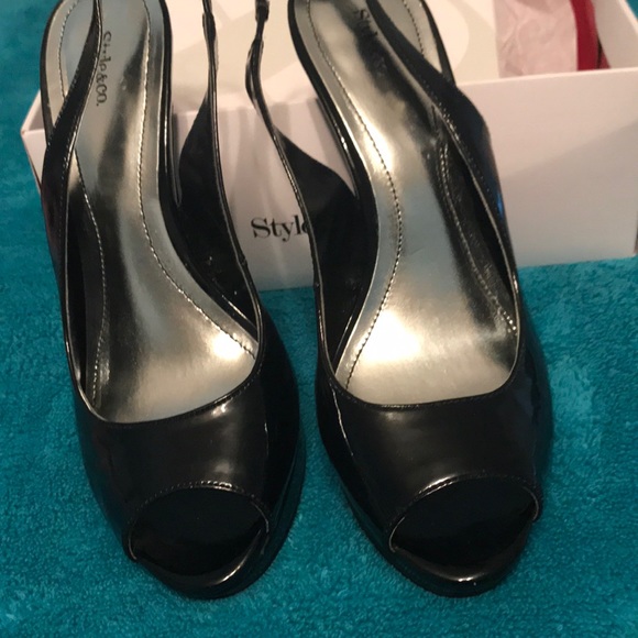 Style & co ladies shoes - Picture 2 of 5